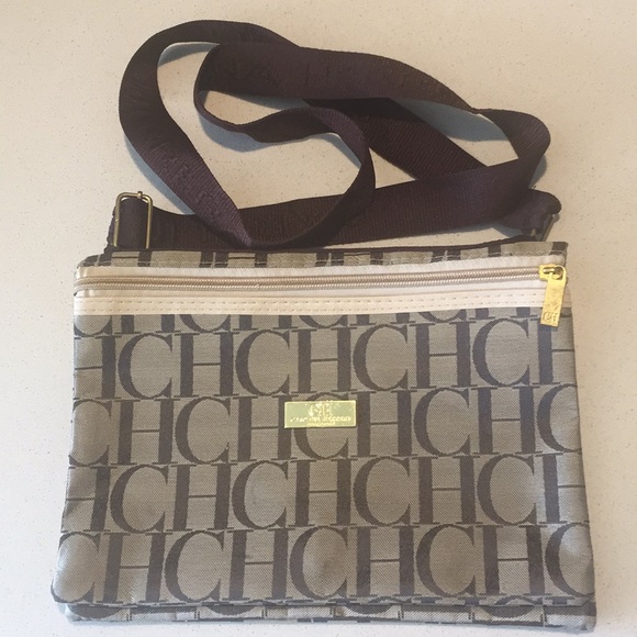 ❌ SOLD 🛍Carolina Herrera Crossbody bag - Picture 1 of 5